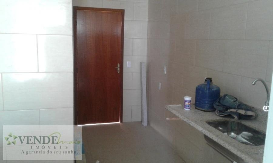 Apartamento à venda com 2 quartos, 55m² - Foto 11