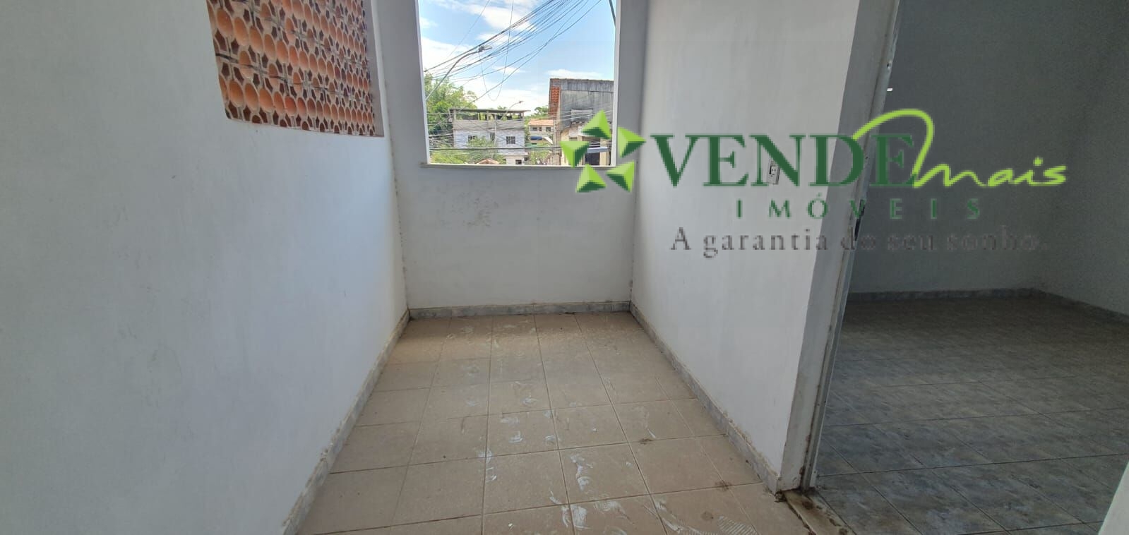 Casa à venda com 2 quartos, 60m² - Foto 5