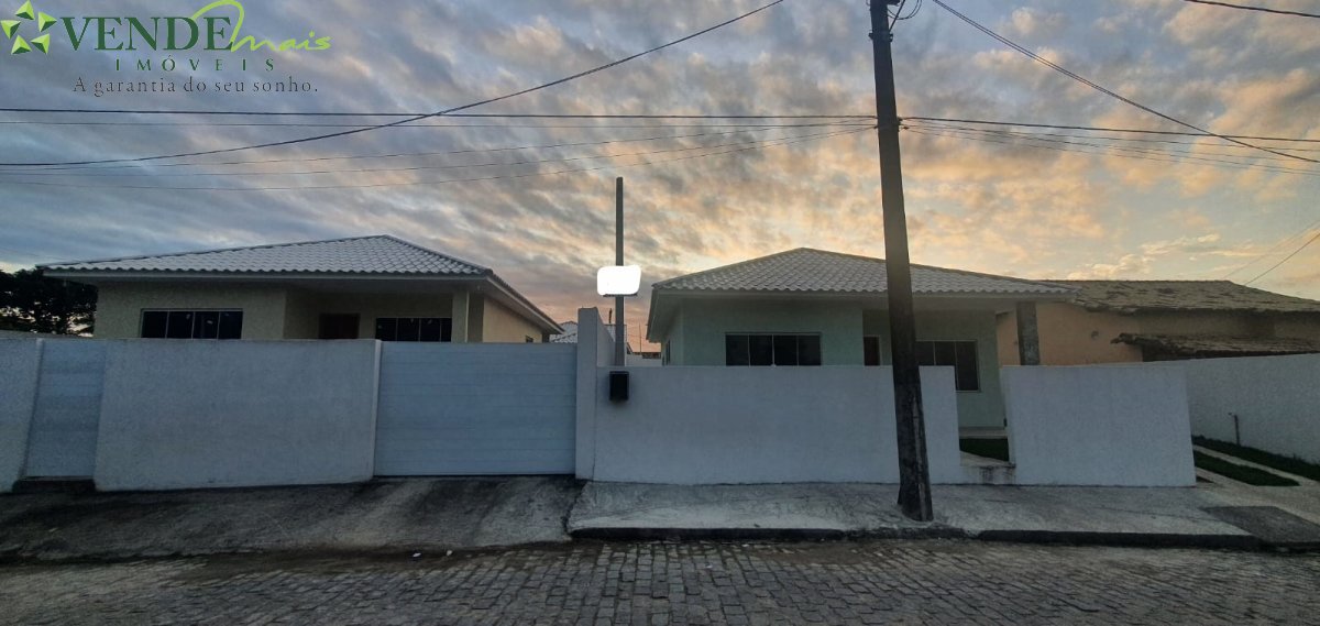 Casa de Condomínio à venda com 3 quartos, 90m² - Foto 1