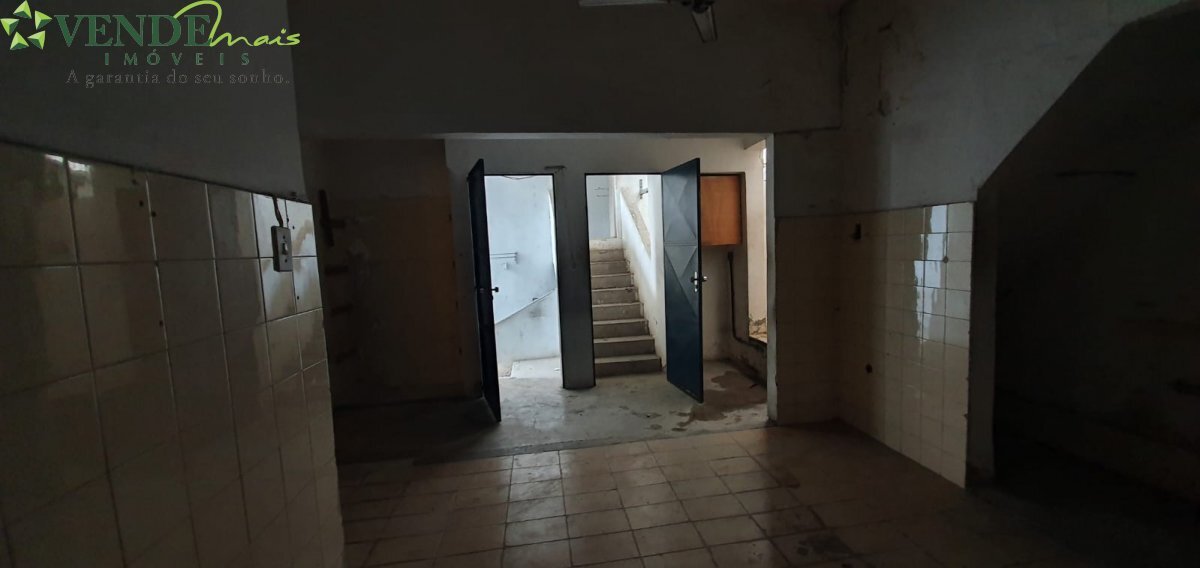 Prédio Inteiro à venda, 300m² - Foto 29