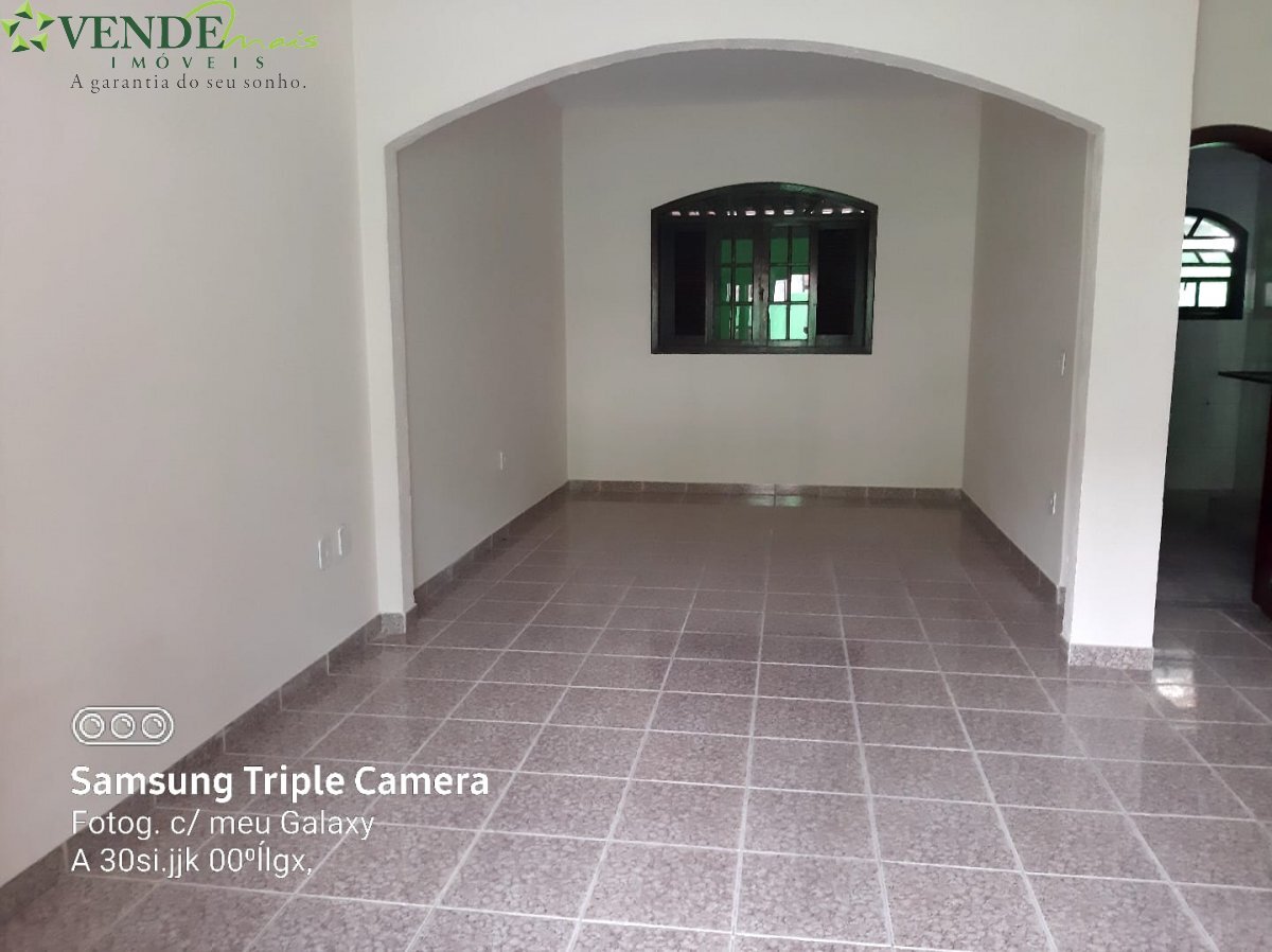 Casa à venda com 3 quartos, 150m² - Foto 18