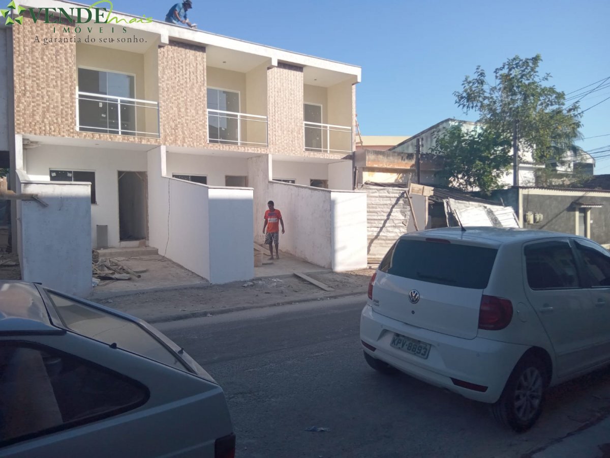 Casa à venda com 2 quartos, 66m² - Foto 12