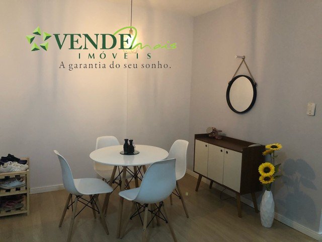 Apartamento à venda com 2 quartos, 62m² - Foto 1