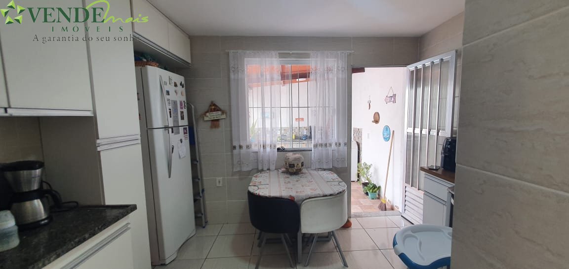 Apartamento à venda com 2 quartos, 94m² - Foto 11