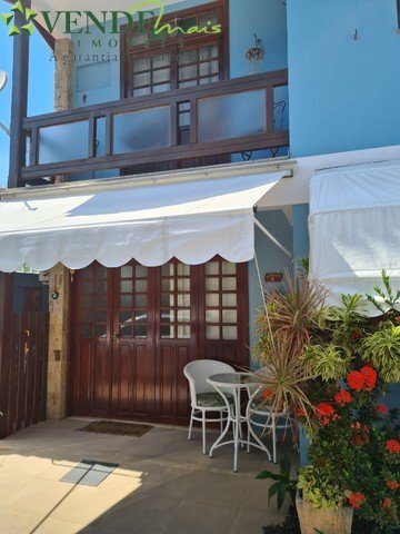 Casa de Condomínio à venda com 3 quartos, 160m² - Foto 2