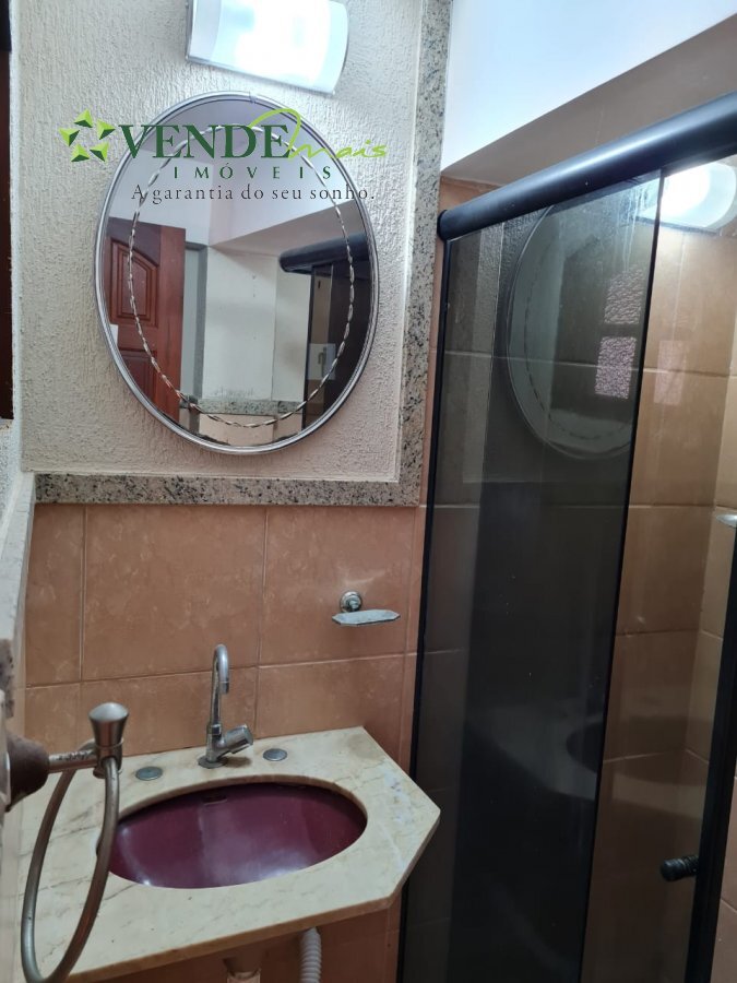 Casa à venda com 6 quartos, 550m² - Foto 21