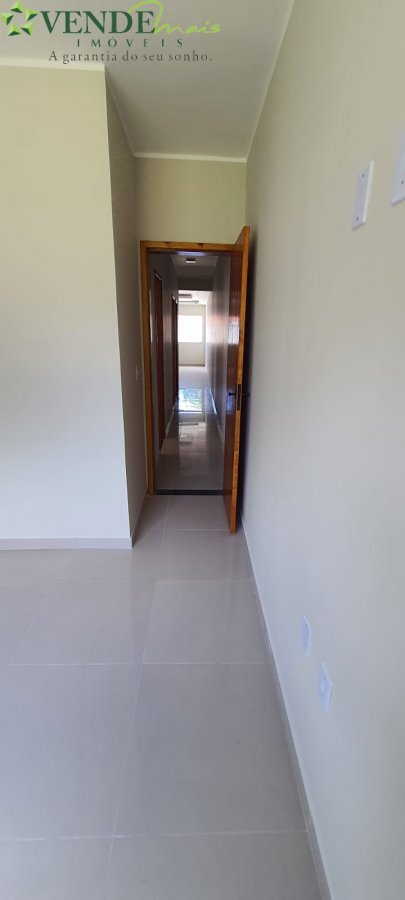 Casa à venda com 3 quartos, 108m² - Foto 11