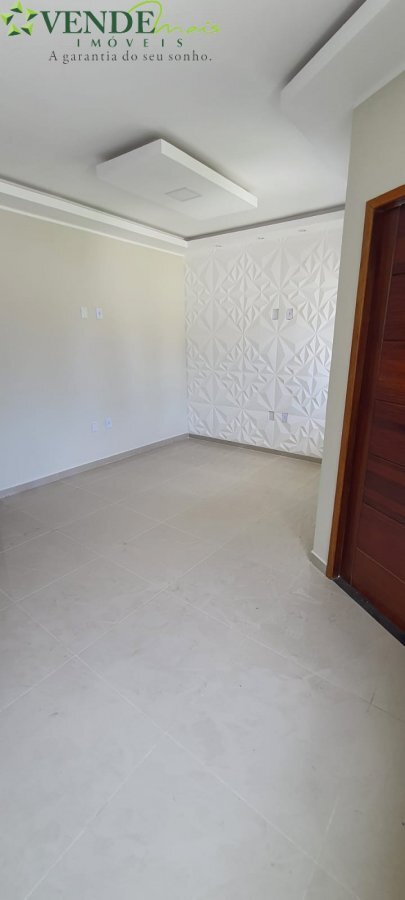 Casa à venda com 3 quartos, 108m² - Foto 16