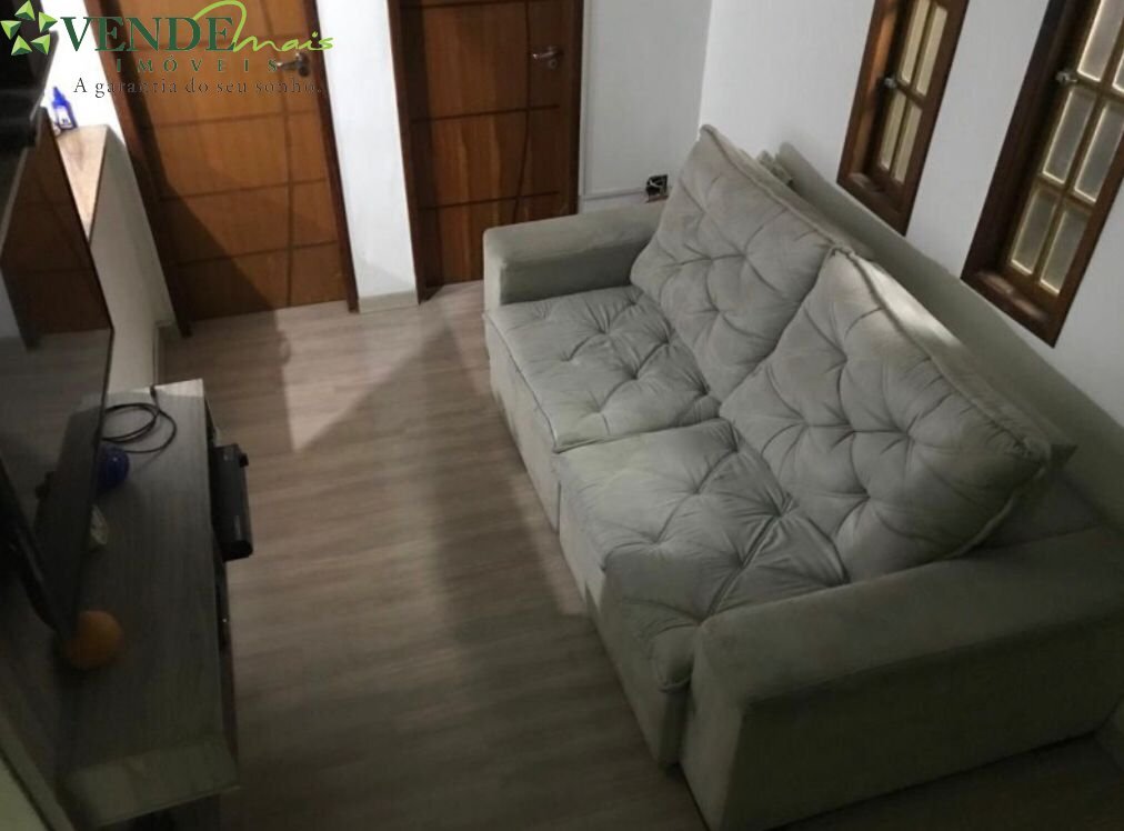 Sobrado à venda com 3 quartos, 100m² - Foto 1