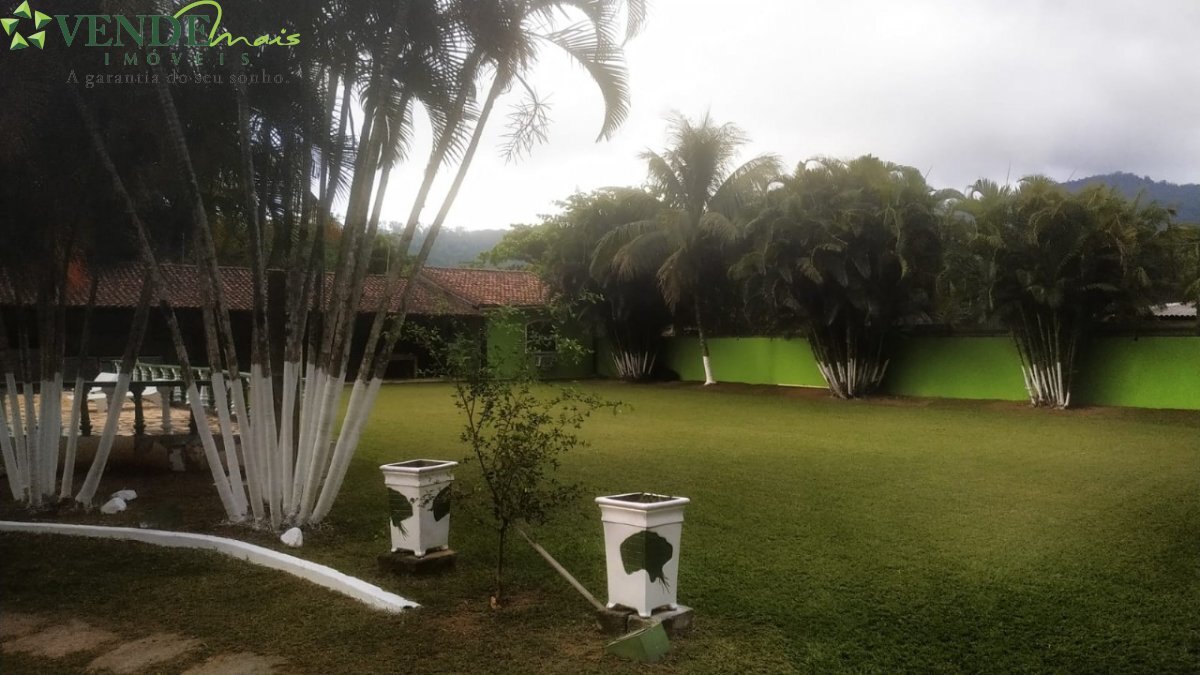 Fazenda à venda com 4 quartos, 1600m² - Foto 4