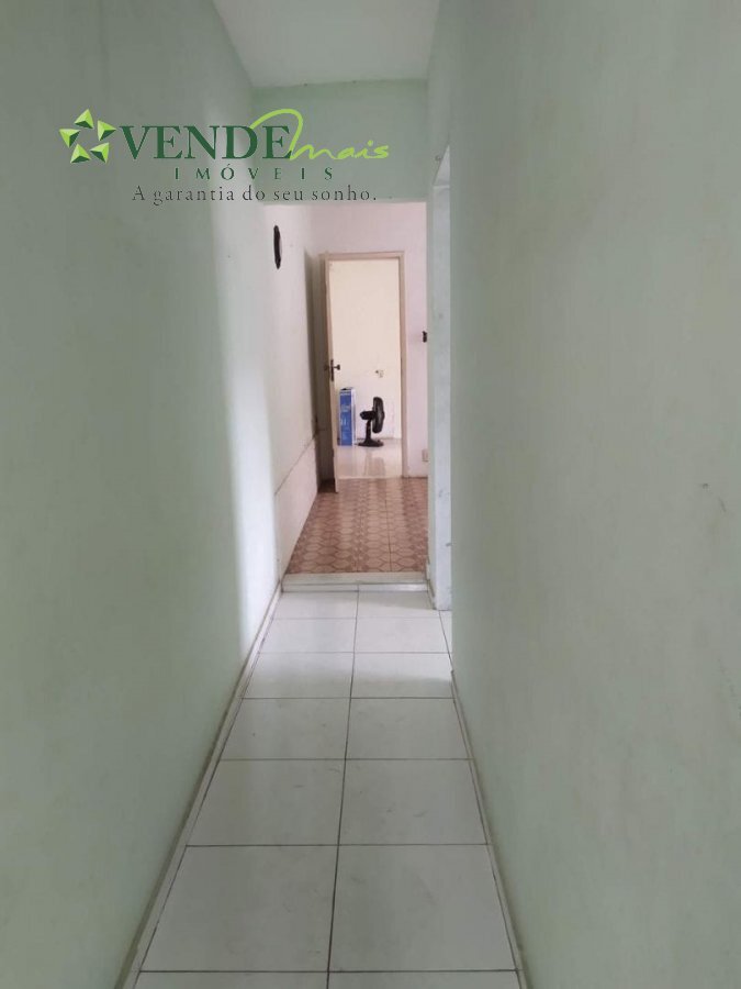 Casa à venda com 2 quartos, 120m² - Foto 14