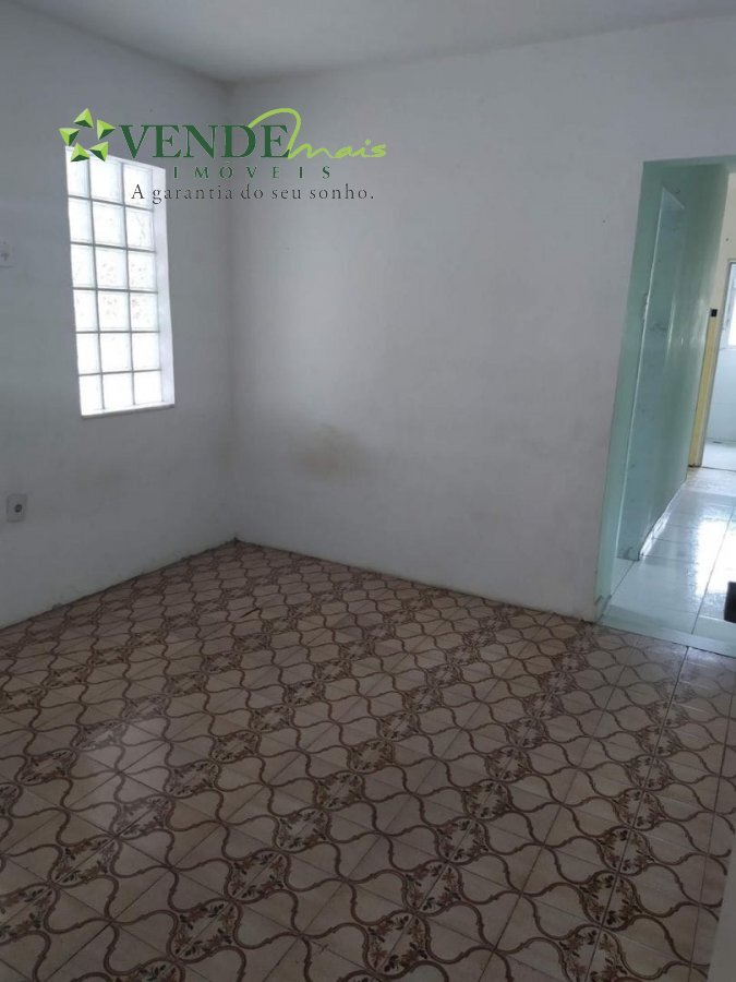 Casa à venda com 2 quartos, 120m² - Foto 13