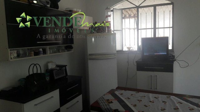 Casa à venda com 2 quartos, 800m² - Foto 2