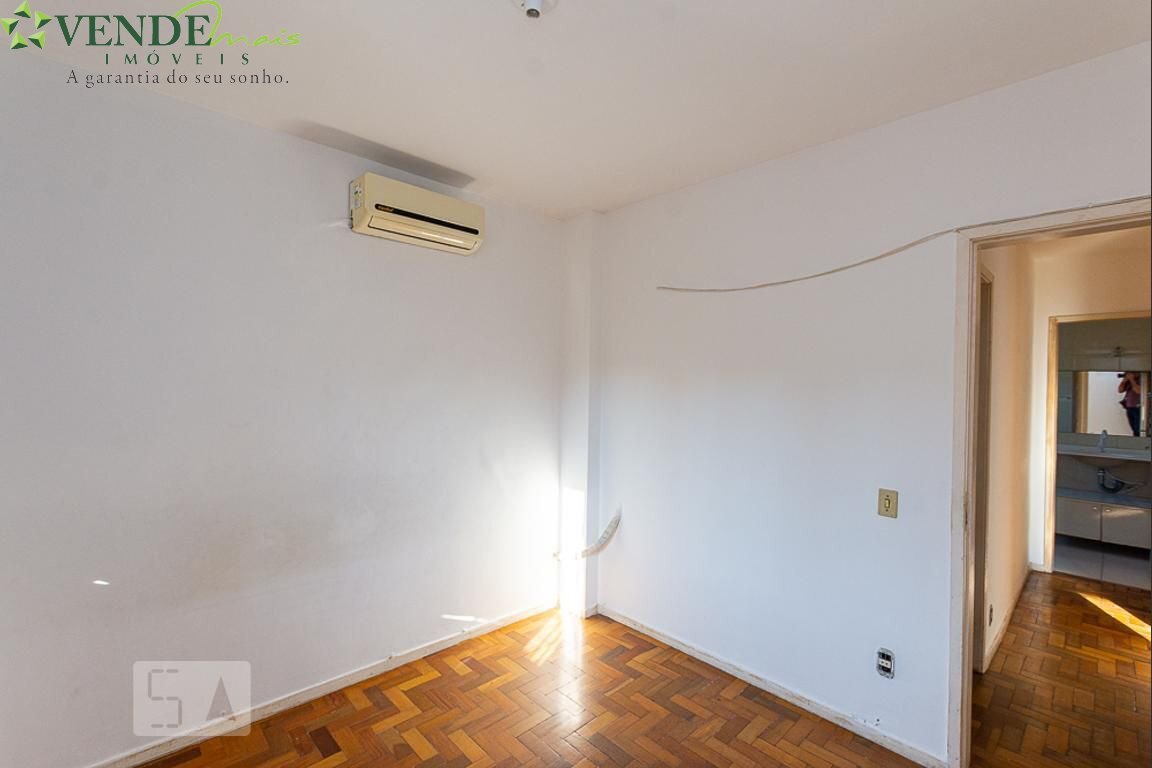 Apartamento à venda com 2 quartos, 75m² - Foto 14