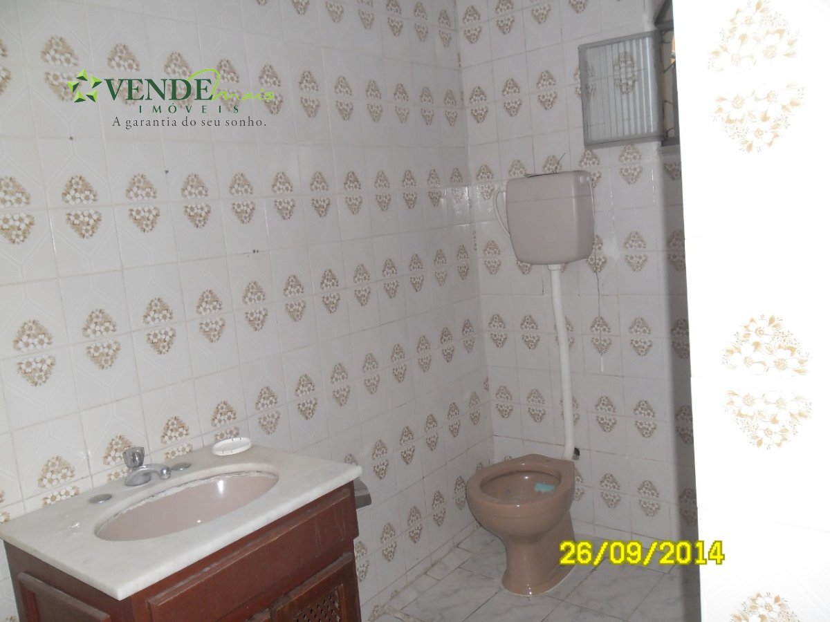 Casa à venda com 3 quartos, 74m² - Foto 15