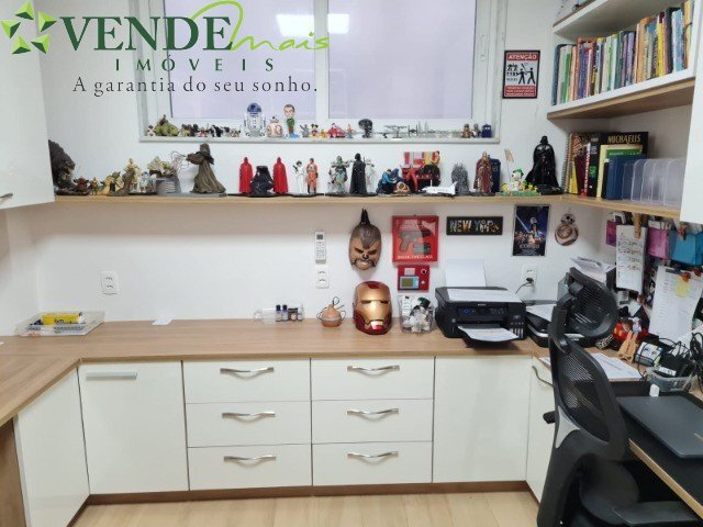 Apartamento à venda com 3 quartos, 140m² - Foto 7