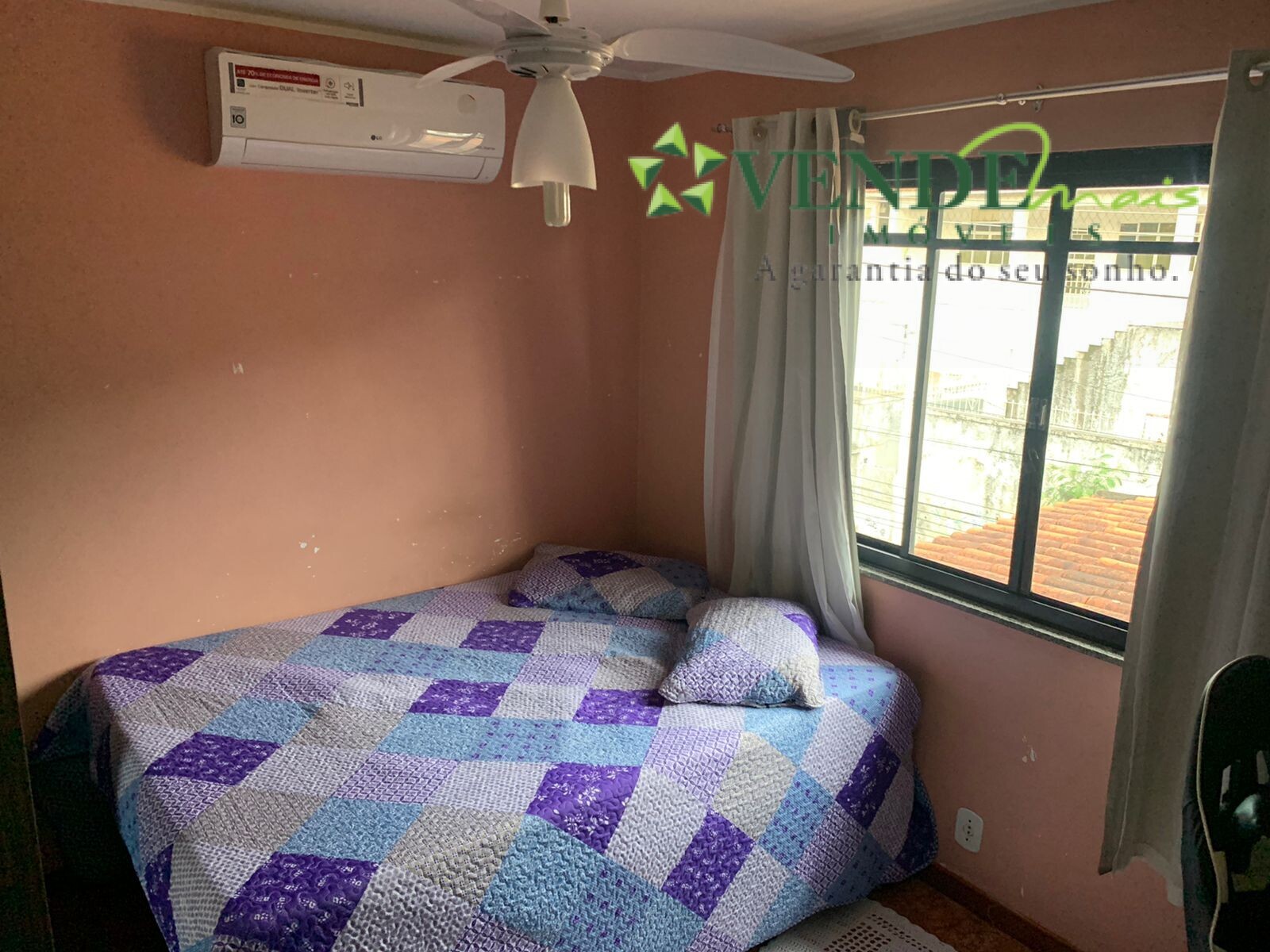 Casa à venda com 2 quartos, 66m² - Foto 12