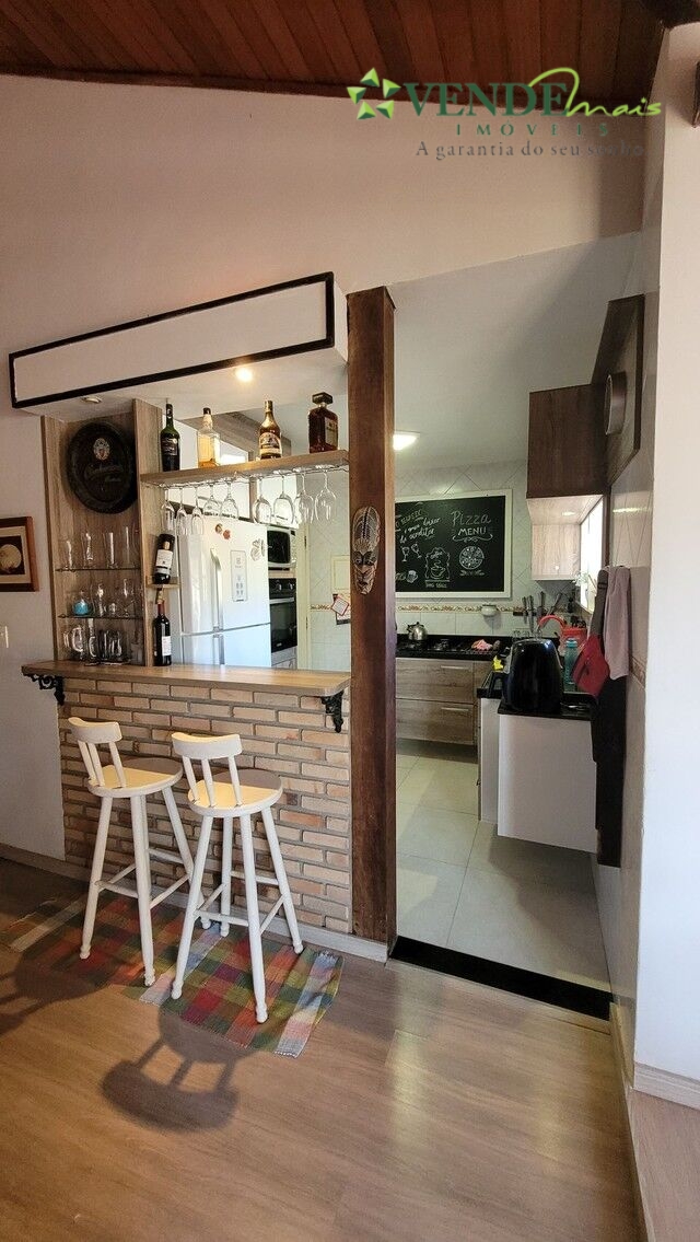 Casa à venda com 2 quartos, 135m² - Foto 5