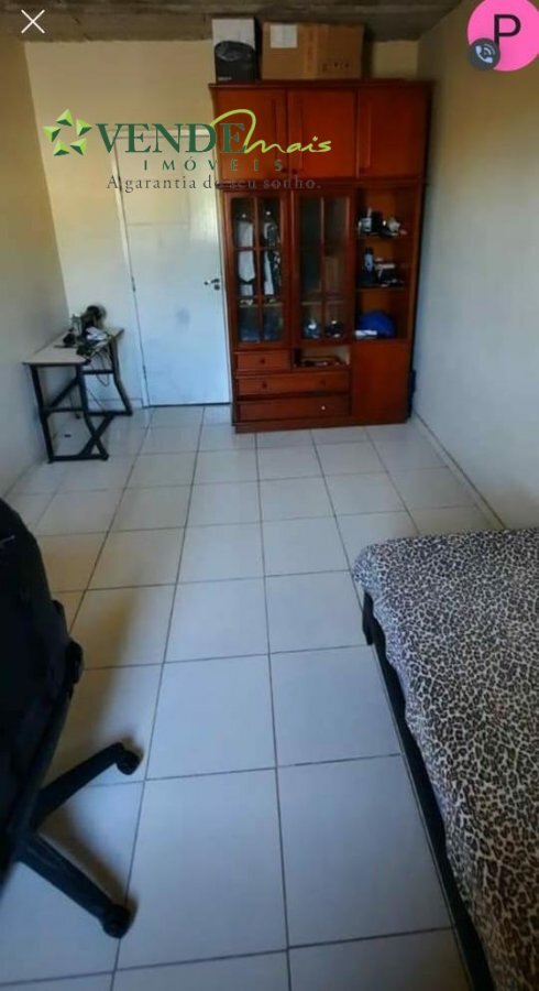 Casa à venda com 2 quartos, 80m² - Foto 9