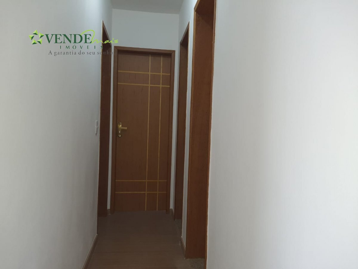 Apartamento à venda com 3 quartos, 80m² - Foto 3