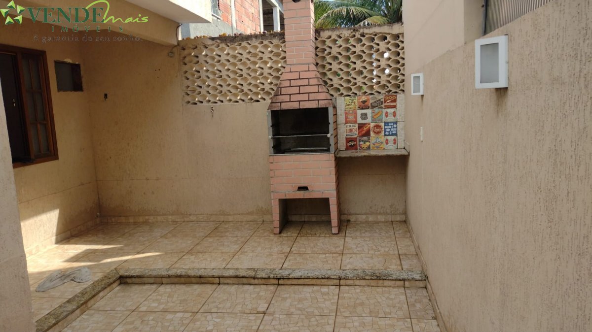 Casa à venda com 2 quartos, 60m² - Foto 15