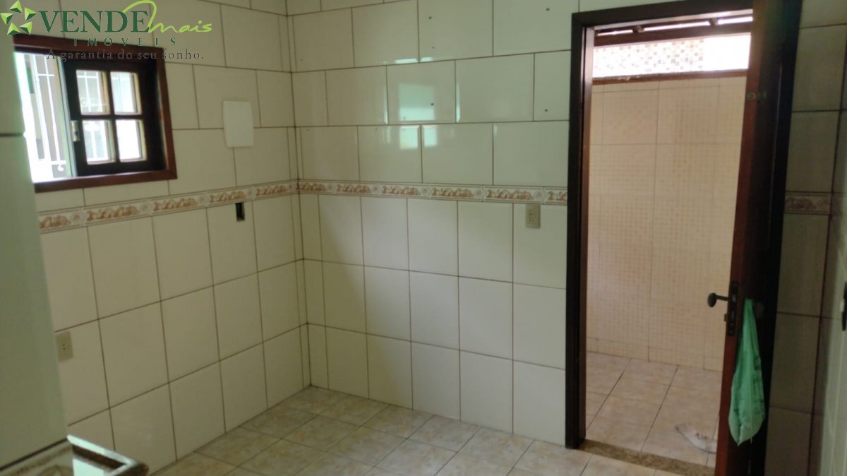 Casa à venda com 2 quartos, 60m² - Foto 10