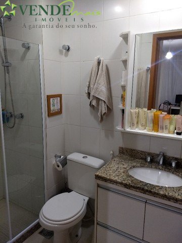 Apartamento à venda com 2 quartos, 75m² - Foto 19