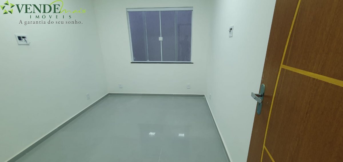 Casa à venda com 3 quartos, 100m² - Foto 13