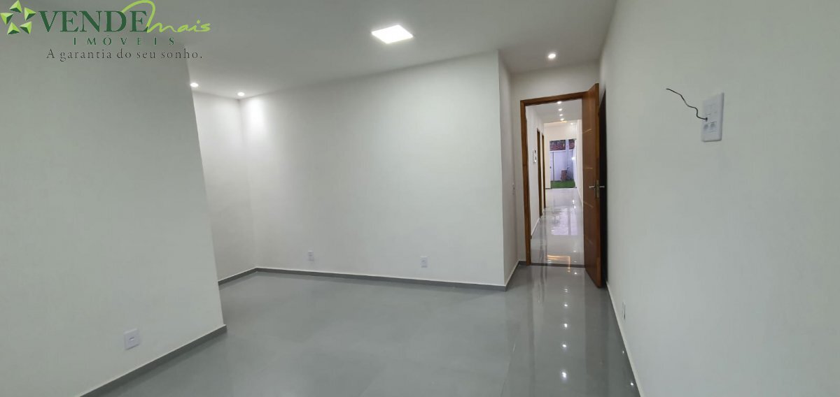 Casa à venda com 3 quartos, 100m² - Foto 18