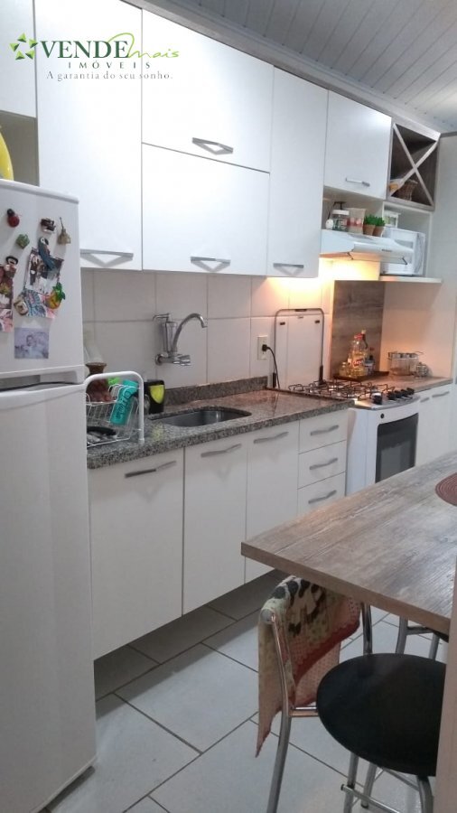 Apartamento à venda com 2 quartos, 61m² - Foto 3