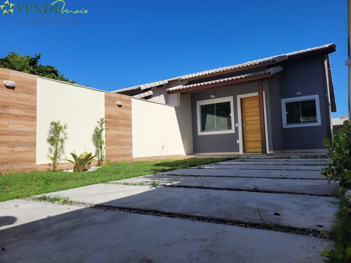 Casa à venda com 3 quartos, 100m² - Foto 4