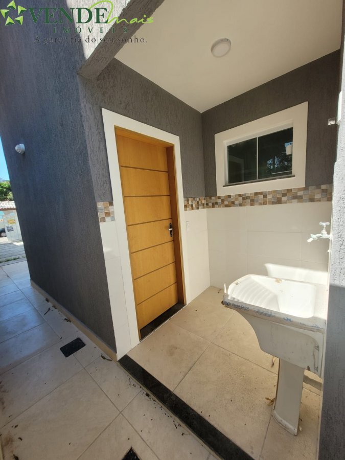 Casa à venda com 3 quartos, 100m² - Foto 8