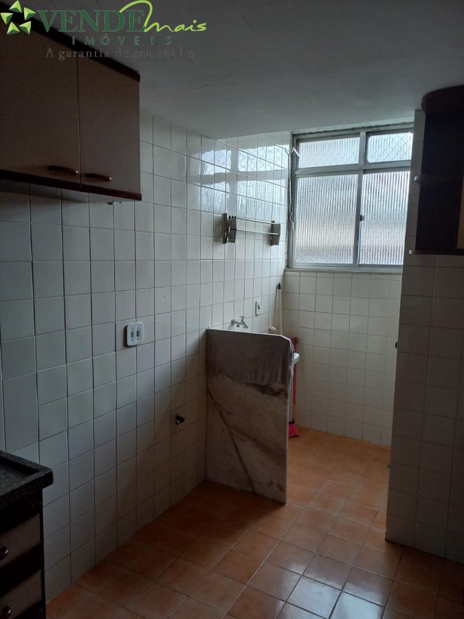 Apartamento à venda com 2 quartos, 65m² - Foto 13