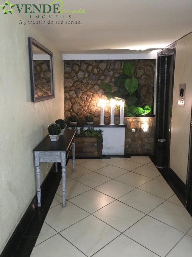 Apartamento à venda com 2 quartos, 80m² - Foto 23