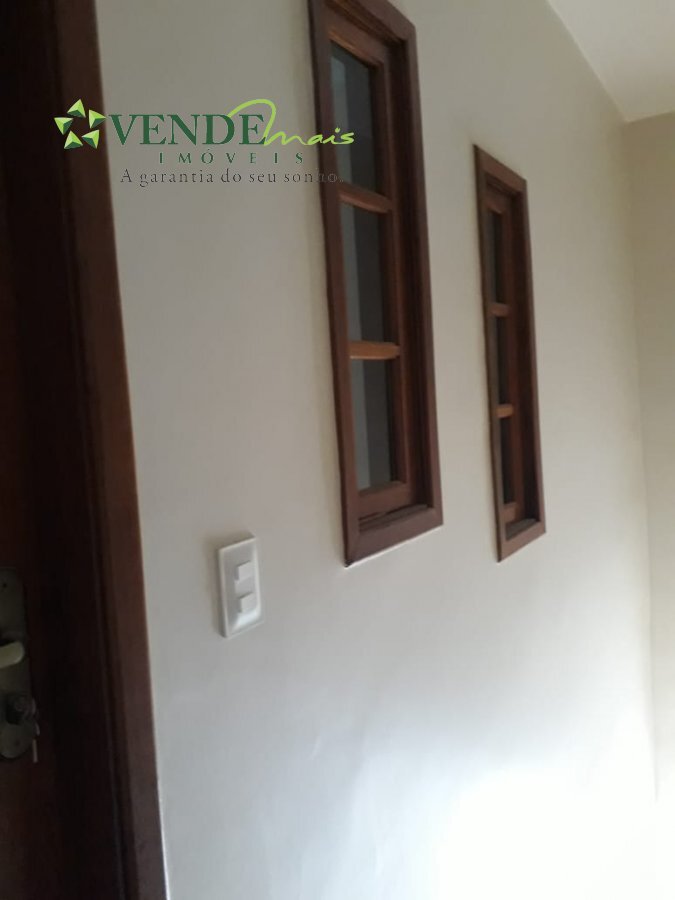 Sobrado à venda com 2 quartos, 60m² - Foto 4