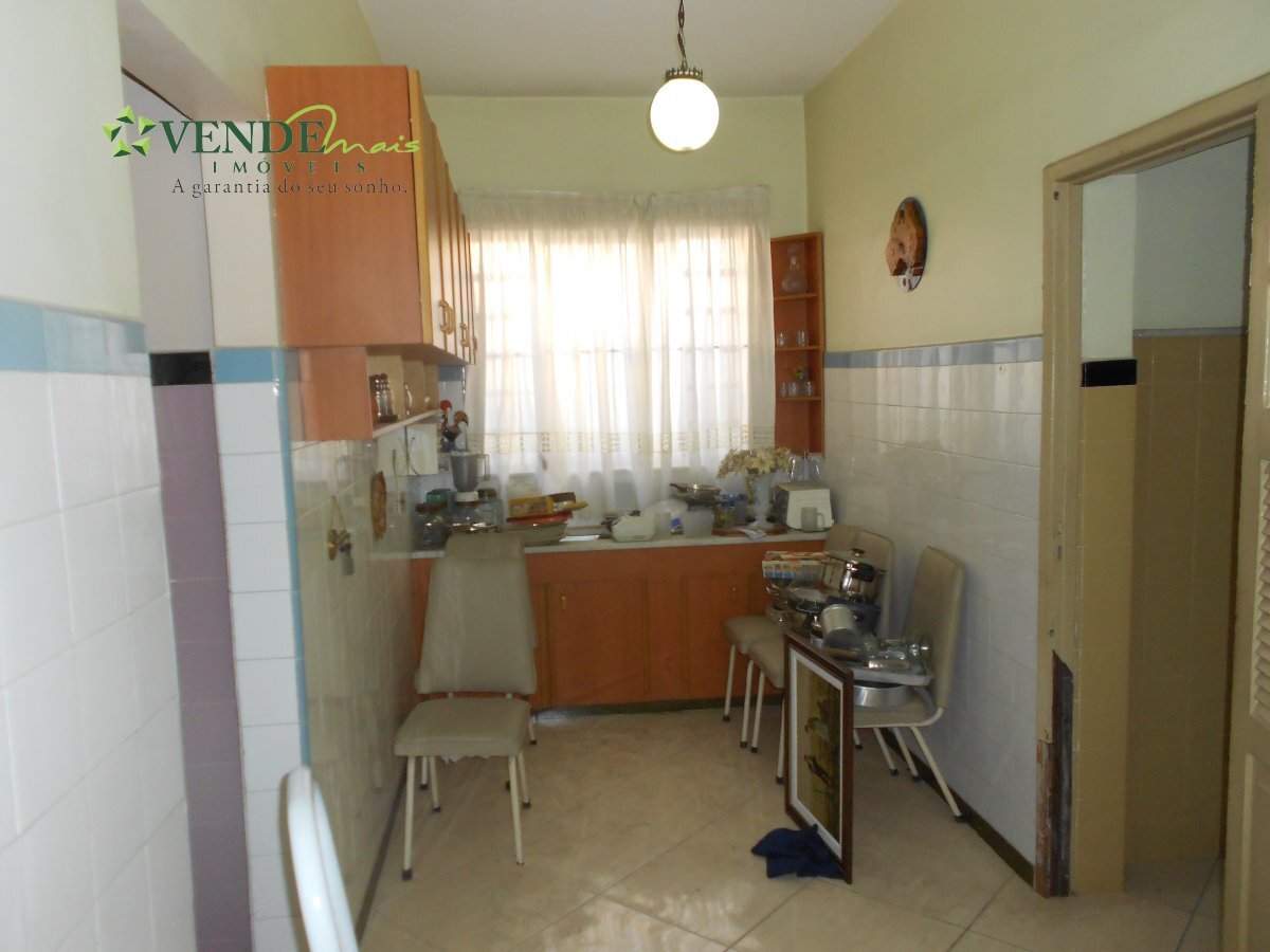 Casa à venda com 3 quartos, 80m² - Foto 19