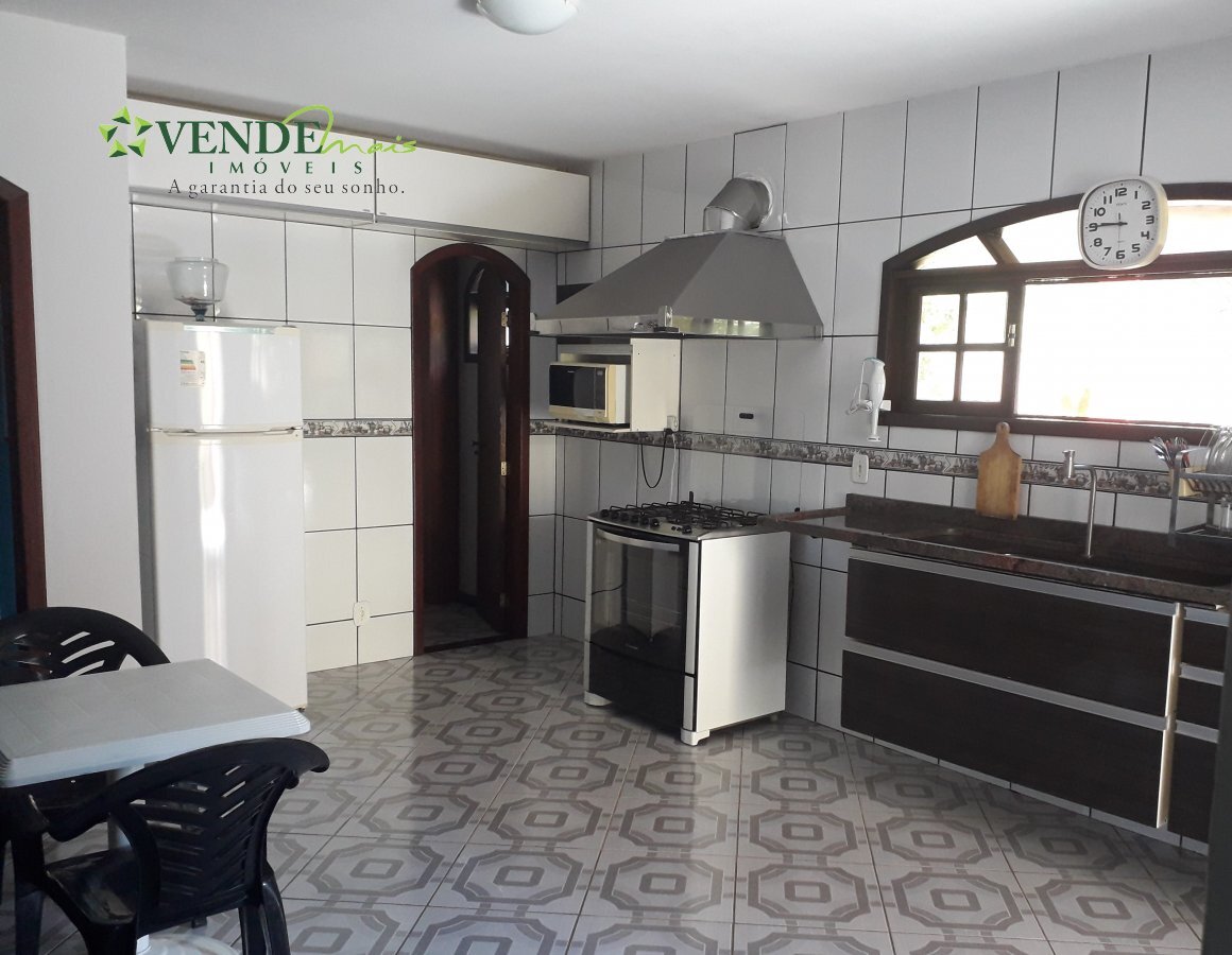 Casa à venda com 2 quartos, 360m² - Foto 19