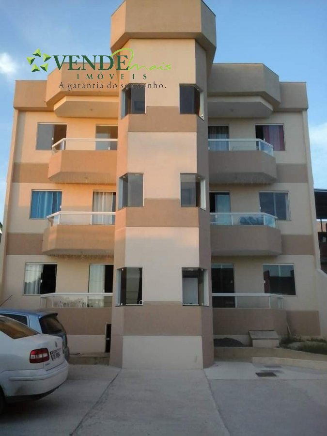 Apartamento à venda com 2 quartos, 65m² - Foto 1