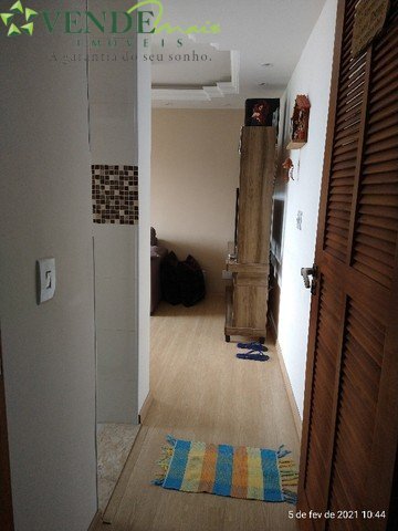 Apartamento à venda com 2 quartos, 60m² - Foto 4