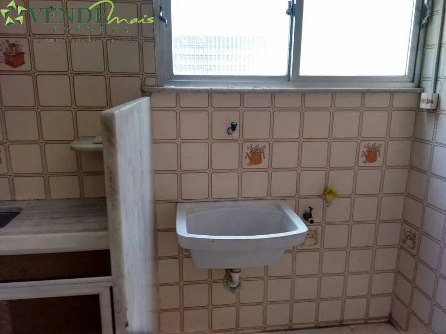 Apartamento à venda com 2 quartos, 66m² - Foto 8