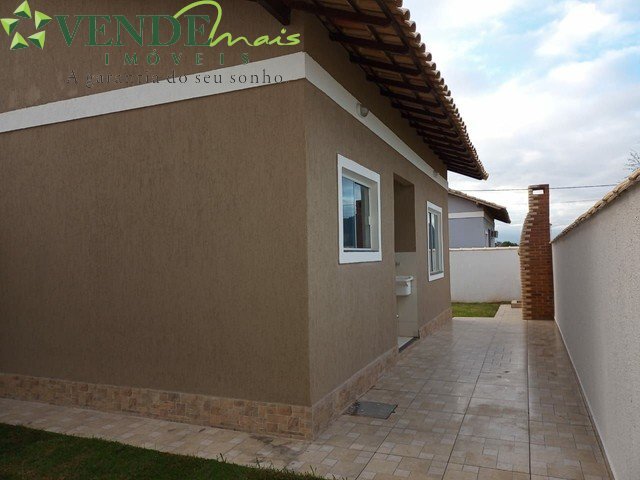 Casa à venda com 2 quartos, 80m² - Foto 12