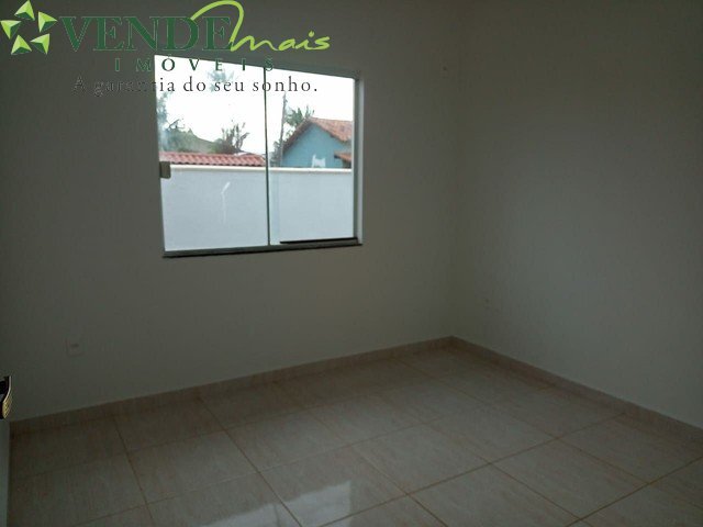 Casa à venda com 2 quartos, 80m² - Foto 5