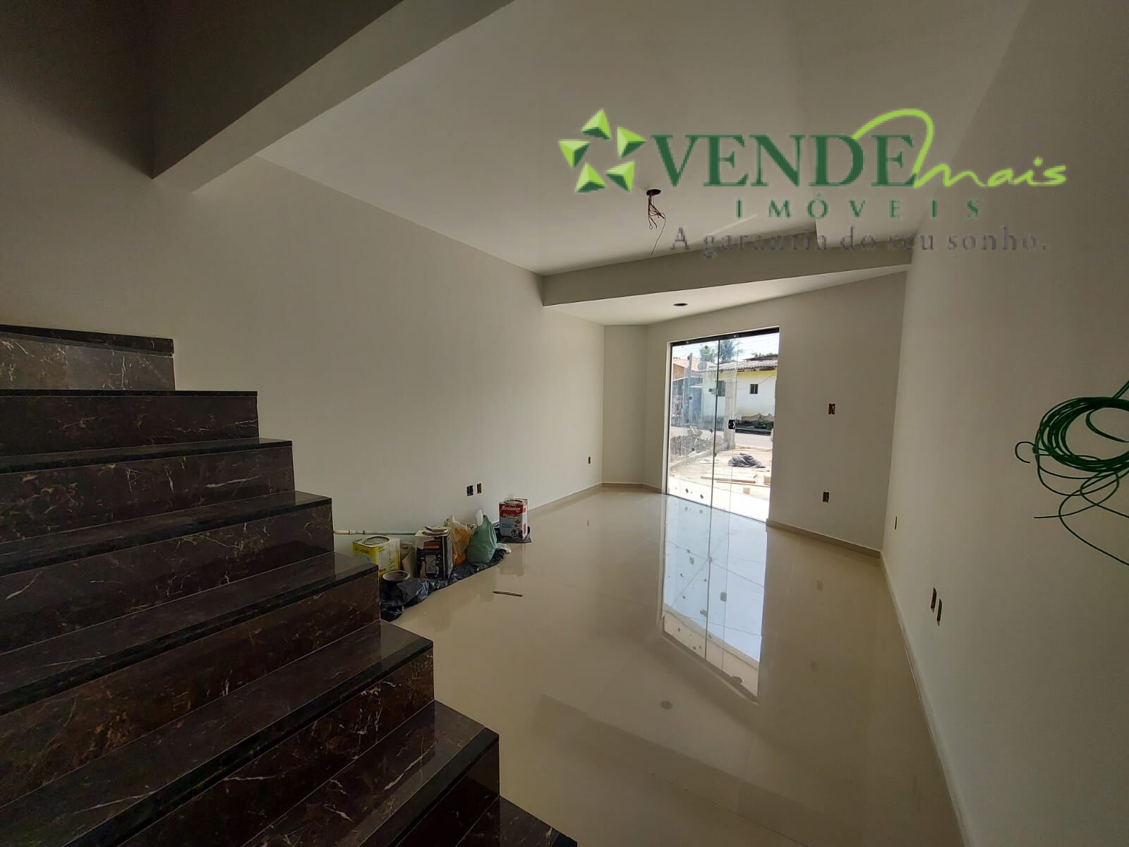 Casa à venda com 2 quartos, 120m² - Foto 3