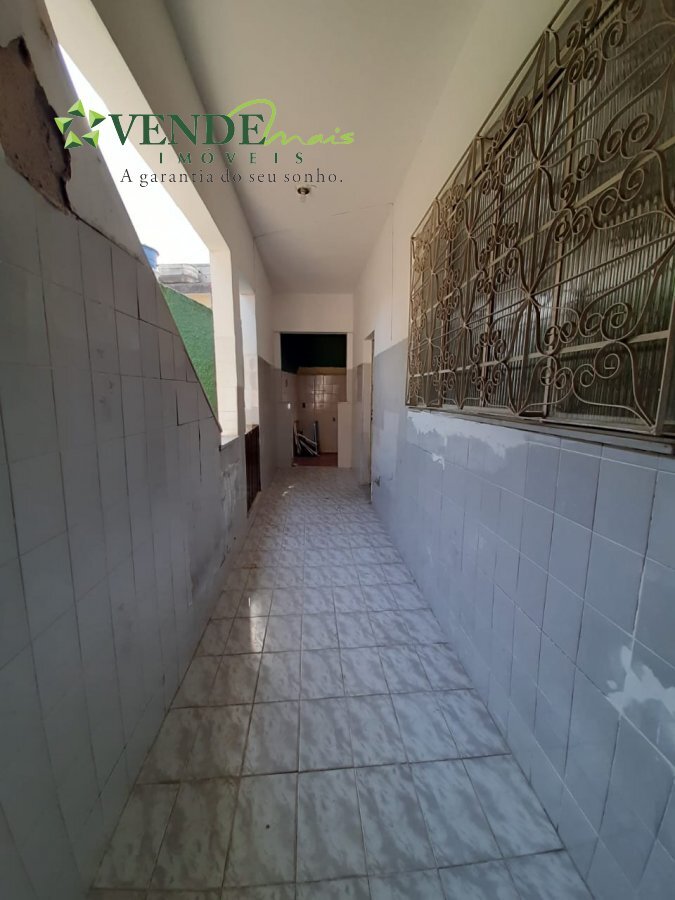 Casa à venda com 4 quartos - Foto 4