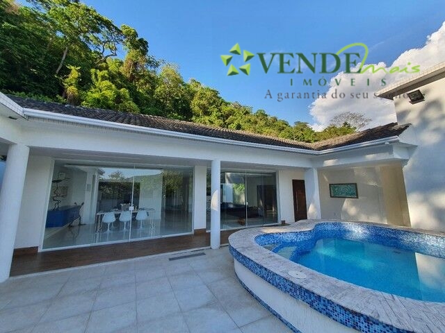 Casa à venda com 4 quartos, 500m² - Foto 2