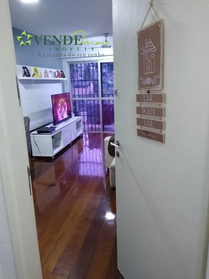 Apartamento à venda com 3 quartos, 117m² - Foto 6