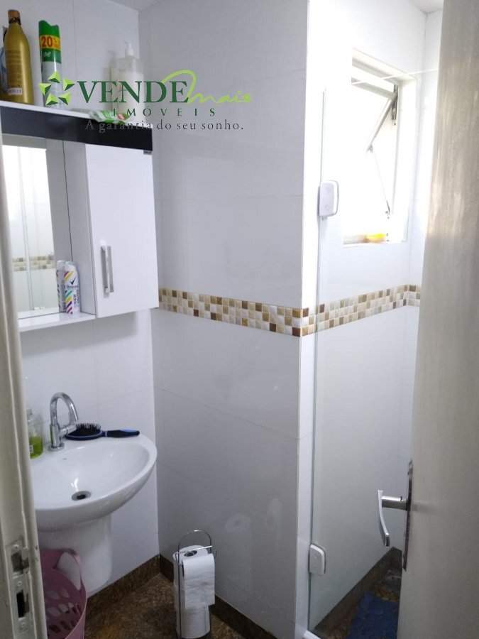 Apartamento à venda com 3 quartos, 117m² - Foto 8