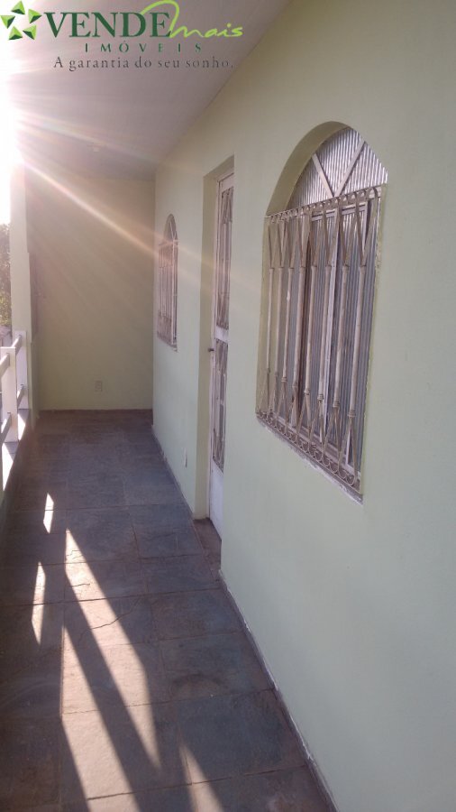 Casa de Condomínio à venda com 2 quartos, 240m² - Foto 3