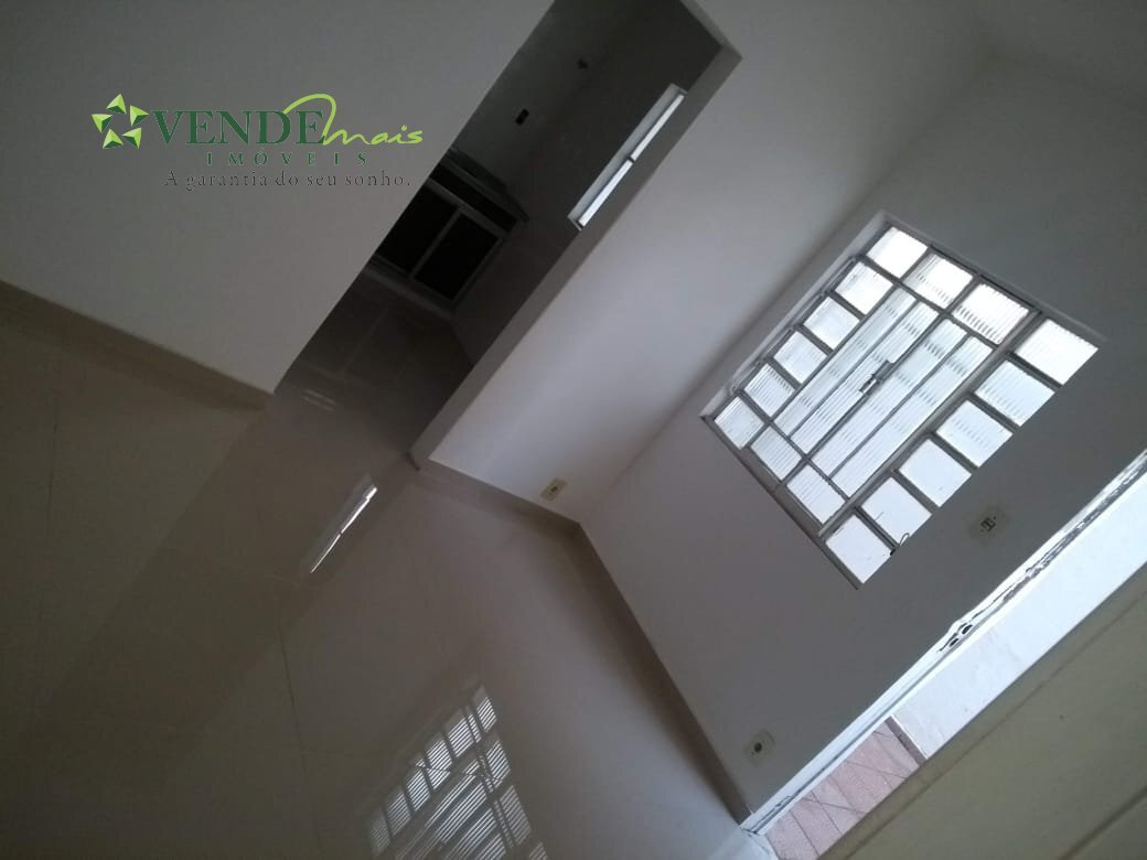 Apartamento à venda com 1 quarto, 45m² - Foto 3