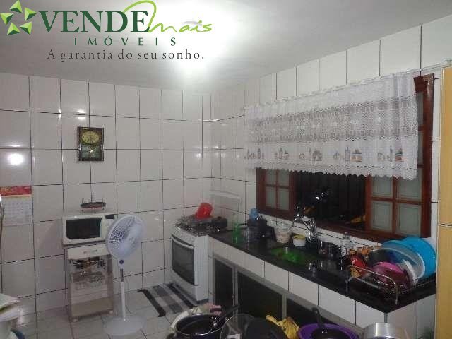 Casa à venda com 3 quartos, 230m² - Foto 5